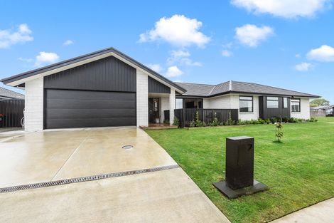Photo of property in 2 Batham Drive, Matamata, 3400