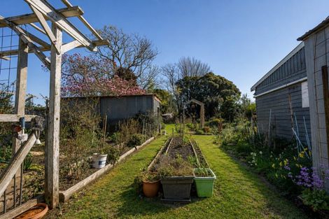 Photo of property in 4 Hyla Road, Haumoana, 4102