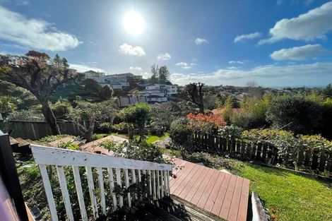 Photo of property in 1/431 East Coast Road, Mairangi Bay, Auckland, 0630