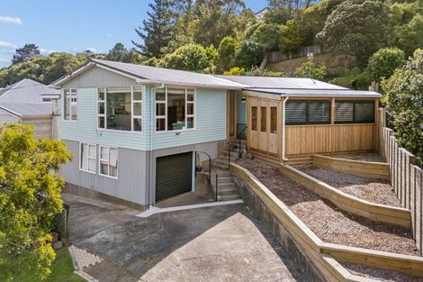 Photo of property in 13 Lord Street, Stokes Valley, Lower Hutt, 5019