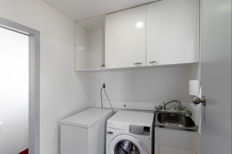 Photo of property in 13 Fairmont Place, Hornby, Christchurch, 8042