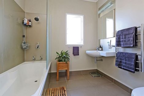 Photo of property in 513 Pepper Street, Saint Leonards, Hastings, 4120