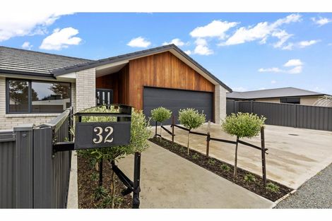 Photo of property in 32 Lindsay Way, Grasmere, Invercargill, 9810