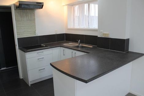 Photo of property in 1/195 Bucklands Beach Road, Bucklands Beach, Auckland, 2012