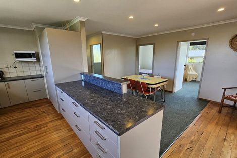 Photo of property in 9 Wratten Road, Owaka, 9585