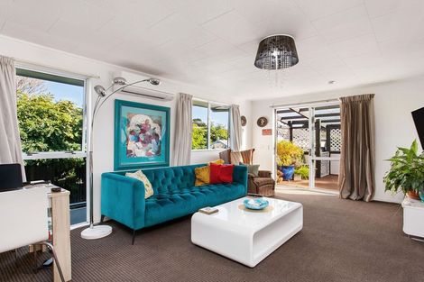 Photo of property in 2/63 Lonsdale Street, New Brighton, Christchurch, 8083