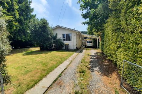 Photo of property in 16 Halsey Street, Clinton, 9534