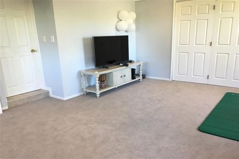 Photo of property in 5 Theodora Place, Mairangi Bay, Auckland, 0630