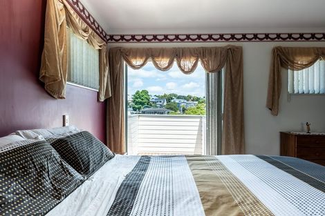 Photo of property in 3/16 Zealandia Road, Manly, Whangaparaoa, 0930