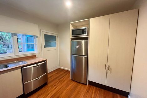 Photo of property in 18 Bridle Path Road, Heathcote Valley, Christchurch, 8022