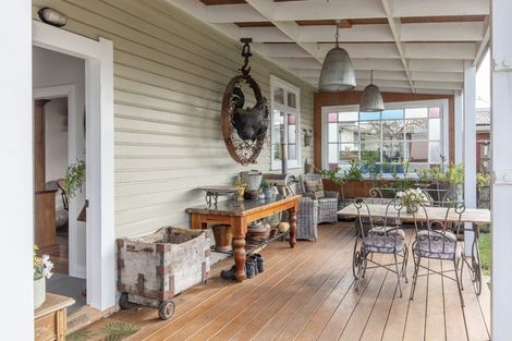 Photo of property in 43 Gordon Street, Dannevirke, 4930