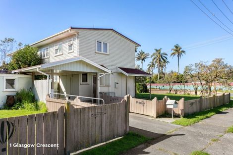 Photo of property in 1 Glasgow Crescent, Kaiti, Gisborne, 4010