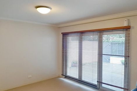 Photo of property in 115e Remuera Road, Remuera, Auckland, 1050