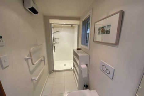 Photo of property in 10 Sandy Beach Road, Tinopai, 0593