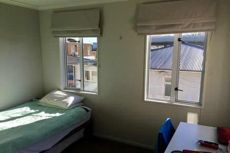 Photo of property in 135 Waltham Road, Sydenham, Christchurch, 8023