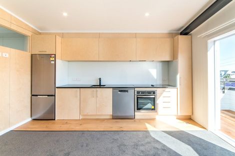 Photo of property in 2/44b Nelson Street, Petone, Lower Hutt, 5012