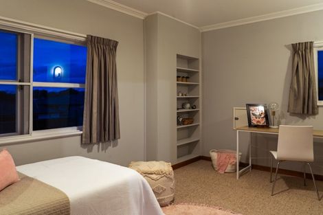 Photo of property in 197 Bath Street, Levin, 5510