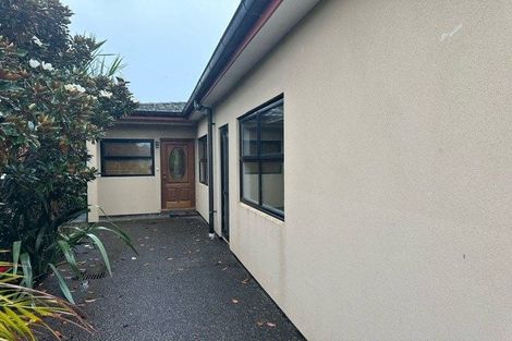 Photo of property in 36 Sea Spray Drive, Bucklands Beach, Auckland, 2012