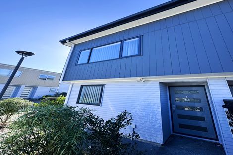 Photo of property in 15 Sealord Place, Manurewa, Auckland, 2102