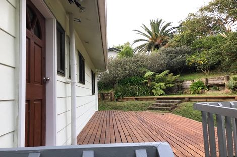 Photo of property in 12 Delshaw Avenue, Stanmore Bay, Whangaparaoa, 0932