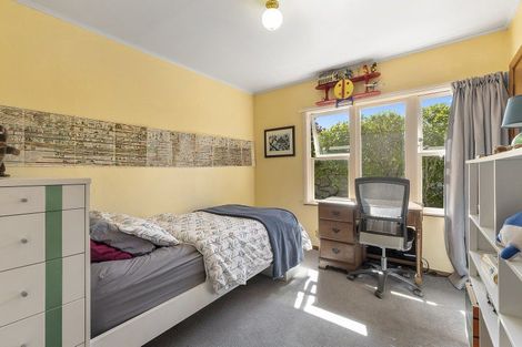 Photo of property in 54 Edinburgh Terrace, Berhampore, Wellington, 6023