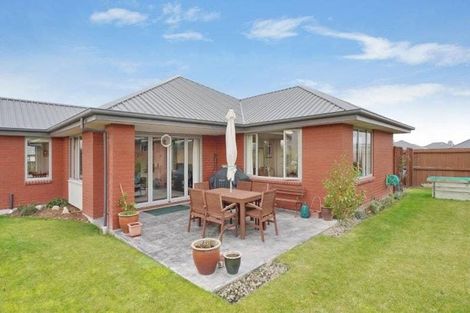 Photo of property in 17 Galatos Street, Rangiora, 7400