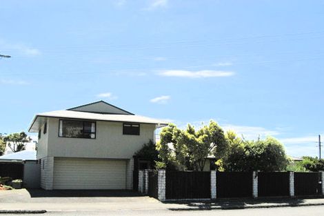 Photo of property in 22 Menzies Street, Sumner, Christchurch, 8081