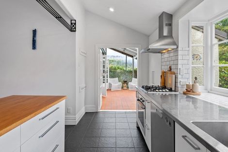 Photo of property in 14 Weston Road, St Albans, Christchurch, 8052