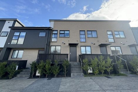 Photo of property in 86 Manarini Road, Westgate, Auckland, 0614