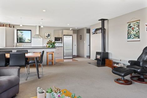 Photo of property in 9 Stonebridge Lane, Oxford, 7430