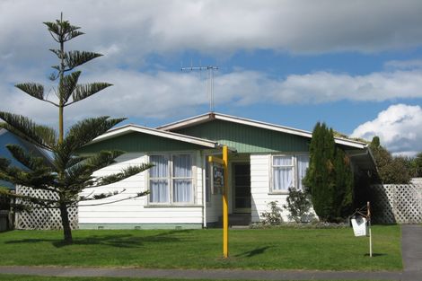 Photo of property in 58 Titoki Street, Castlecliff, Whanganui, 4501