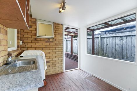 Photo of property in 5 Windsong Court, Northpark, Auckland, 2013