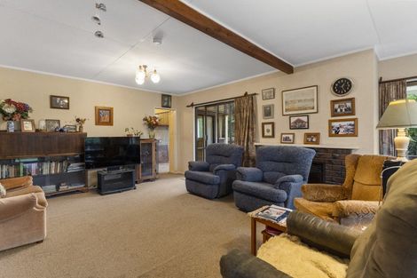 Photo of property in 81 Norfolk Crescent, Otaki Beach, Otaki, 5512