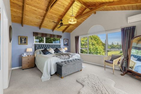 Photo of property in 50 Leslie Street, Waitara, 4320