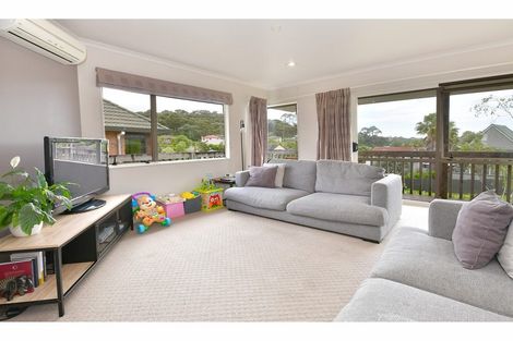 Photo of property in 4 Kestrel Heights, Arkles Bay, Whangaparaoa, 0932