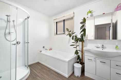 Photo of property in 21 Missy Crescent, Mount Pisa, Cromwell, 9383