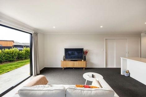 Photo of property in 52 Pragma Rise, Rototuna North, Hamilton, 3210