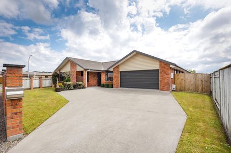 Photo of property in 78 Geneva Terrace, Kelvin Grove, Palmerston North, 4414
