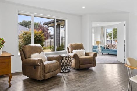 Photo of property in 6 Plescher Crescent, Leamington, Cambridge, 3432