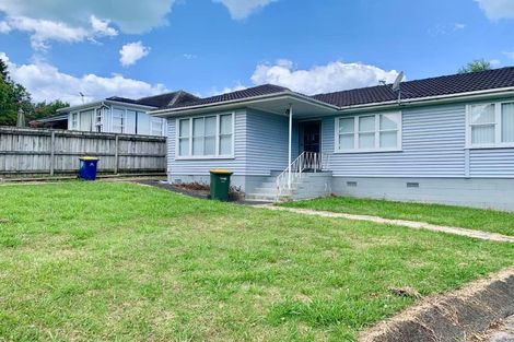 Photo of property in 17 Woodstock Road, Forrest Hill, Auckland, 0620