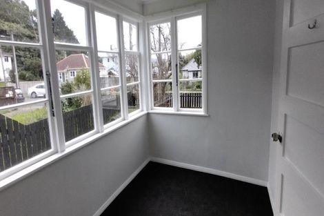 Photo of property in 29 Newcombe Street, Naenae, Lower Hutt, 5011