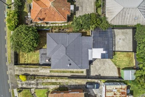 Photo of property in 142 Titirangi Road, New Lynn, Auckland, 0600