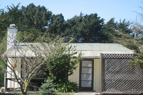 Photo of property in 38 Rotten Row, Waikuku Beach, 7473