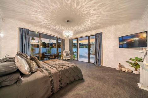 Photo of property in 1 Young Nicks Lane, Whitby, Porirua, 5024