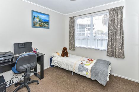 Photo of property in 7 Resolute Way, Papakura, 2110