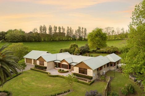 Photo of property in 19 Hereford Drive, Horsham Downs, Hamilton, 3281