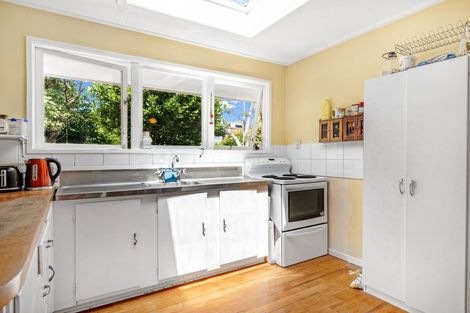 Photo of property in 9 Matai Street, Waiuku, 2123