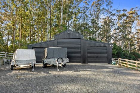 Photo of property in 20 Maddies Road, Kaukapakapa, 0873