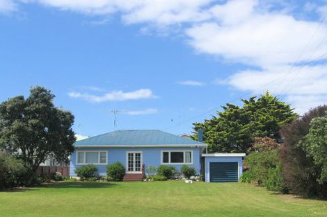 Photo of property in 27 Dillon Street, Waihi Beach, 3611