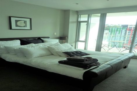 Photo of property in Chews Lane Apartments, 17d/9 Chews Lane, Wellington Central, Wellington, 6011